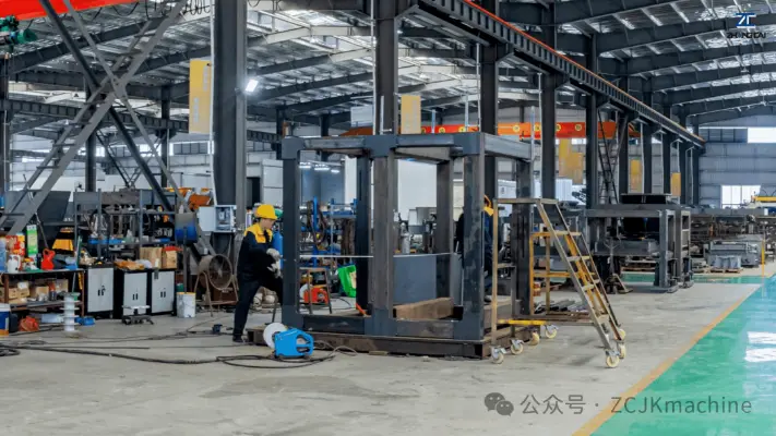 Цена машине за прављење блокова и цигли: 5 замки трошкова које купци треба да избегавају