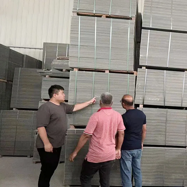 Палета машина за прављење цигле